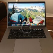 MacBook Pro 15â€™â€™ retina Touch Bar 2016 - i7 2.6 GHz - 500Go SSD/16Go Ram - Occasion bien propre avec 2 mois de garantie.